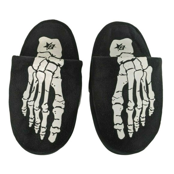 Brothers Youth Unisex Halloween Skeleton Slippers Black Size 1/2 - Picture 1 of 8